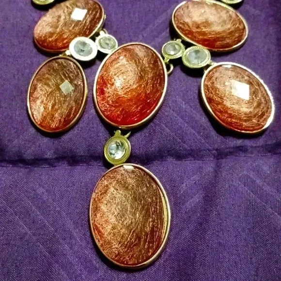 A very unique beaded pearl necklace..copper color. - Picture 3 of 4